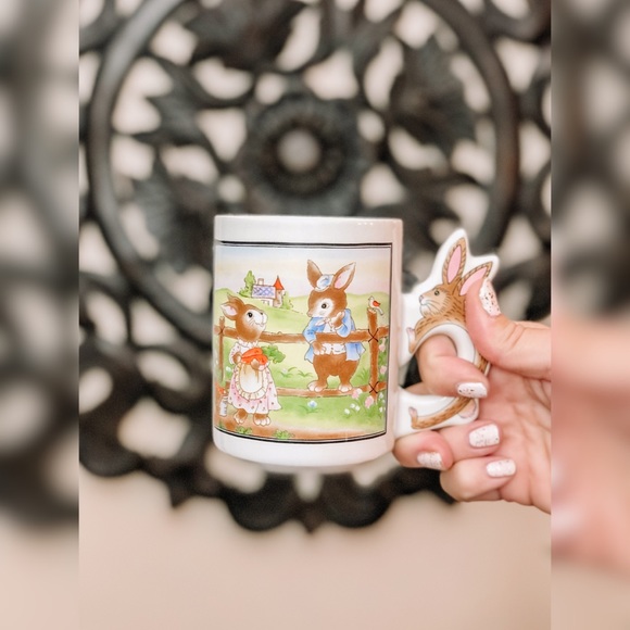 Vintage Peter Cottontail Rabbit Bunny Handle Coffee Mug - Picture 3 of 12